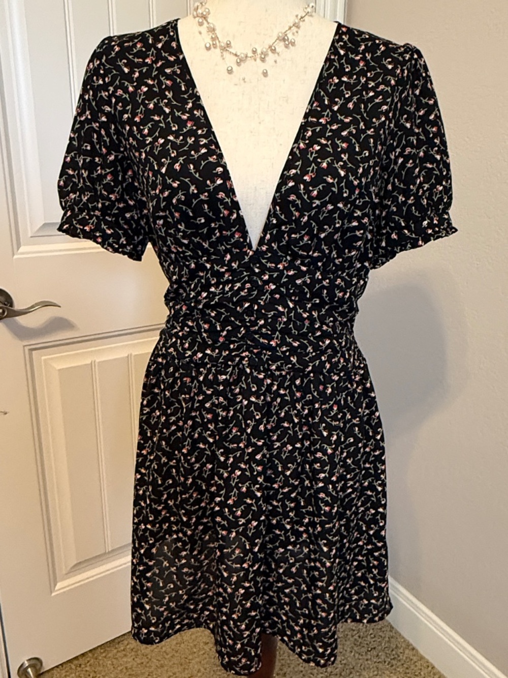 Urban Outfitters Floral Mini Dress Size Large